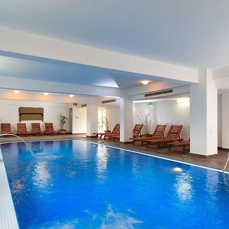 Hotel Domnitei Călimăneşti Exteriér fotografie
